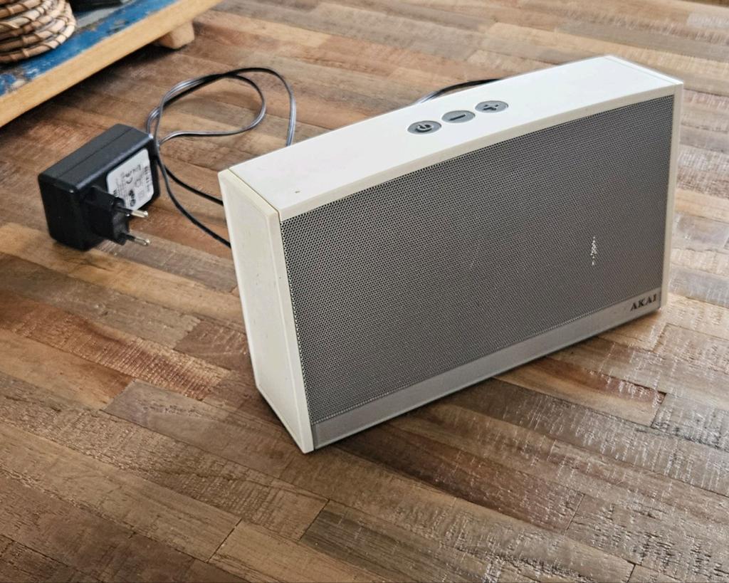 Akai muziekbox, Ophalen of Verzenden, Gebruikt, Overige merken