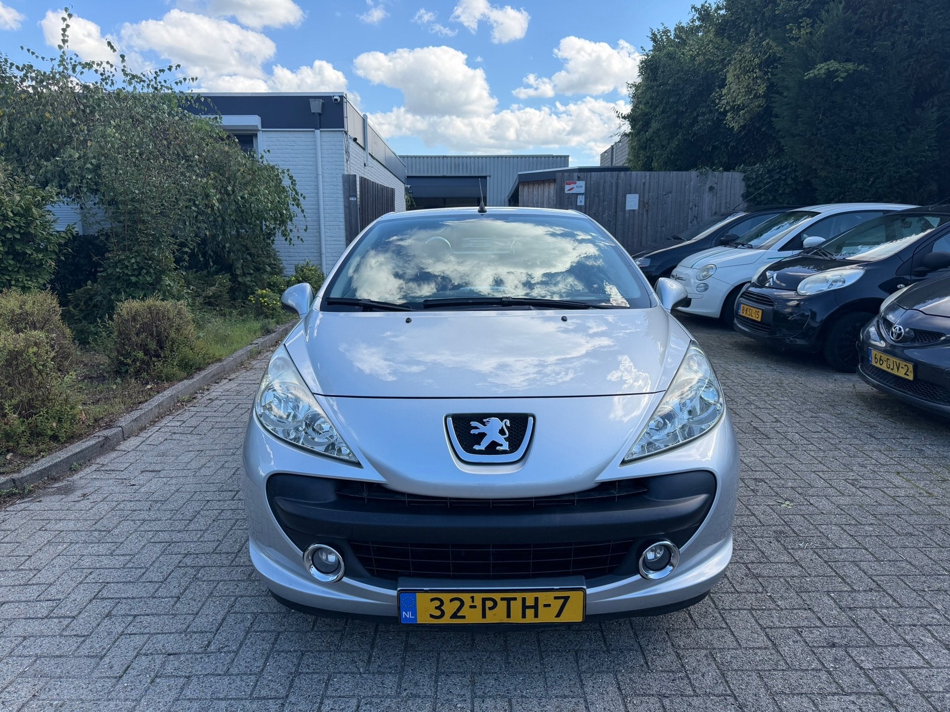 Peugeot 207 CC 1.6 VTi, Auto's, Voorwielaandrijving, 15 km/l, Gebruikt, 4 cilinders