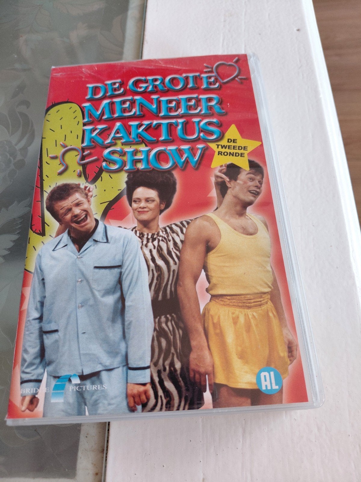 VHS De Grote Meneer Kaktus Show - De Tweede Ronde, Ophalen of Verzenden, Gebruikt, Kinderprogramma of -film, VHS