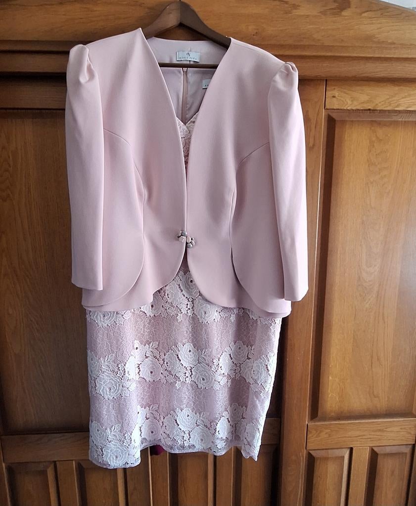 Bruidsjurk voor moeder of bruid., Ophalen, Zo goed als nieuw, Maat 46/48 (XL) of groter, Zwart