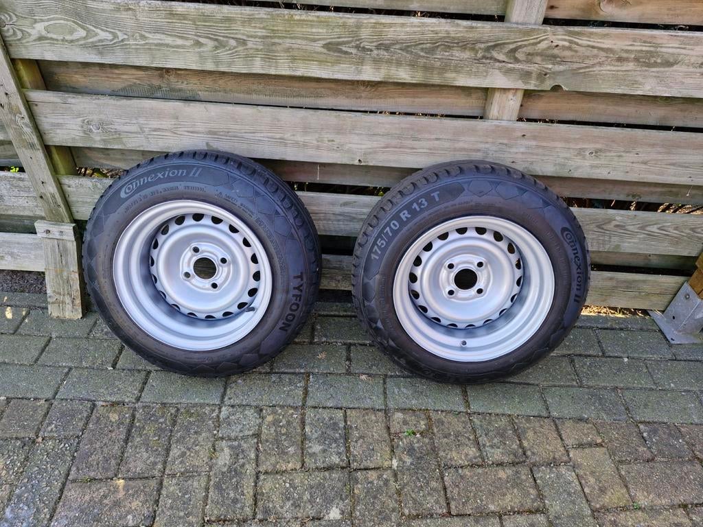 2x verbreed staal steelies175/70 R13 82T, Ophalen, Gebruikt, 13 inch, 175 mm
