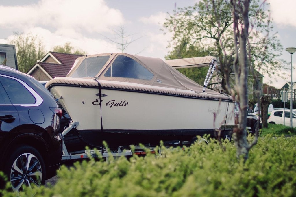 Sloep 595 Tender | Suzuki 30 PK | Zeer compleet | 2021 | Wit, Rondzit, Tender, Binnenboordmotor, Lago Amore