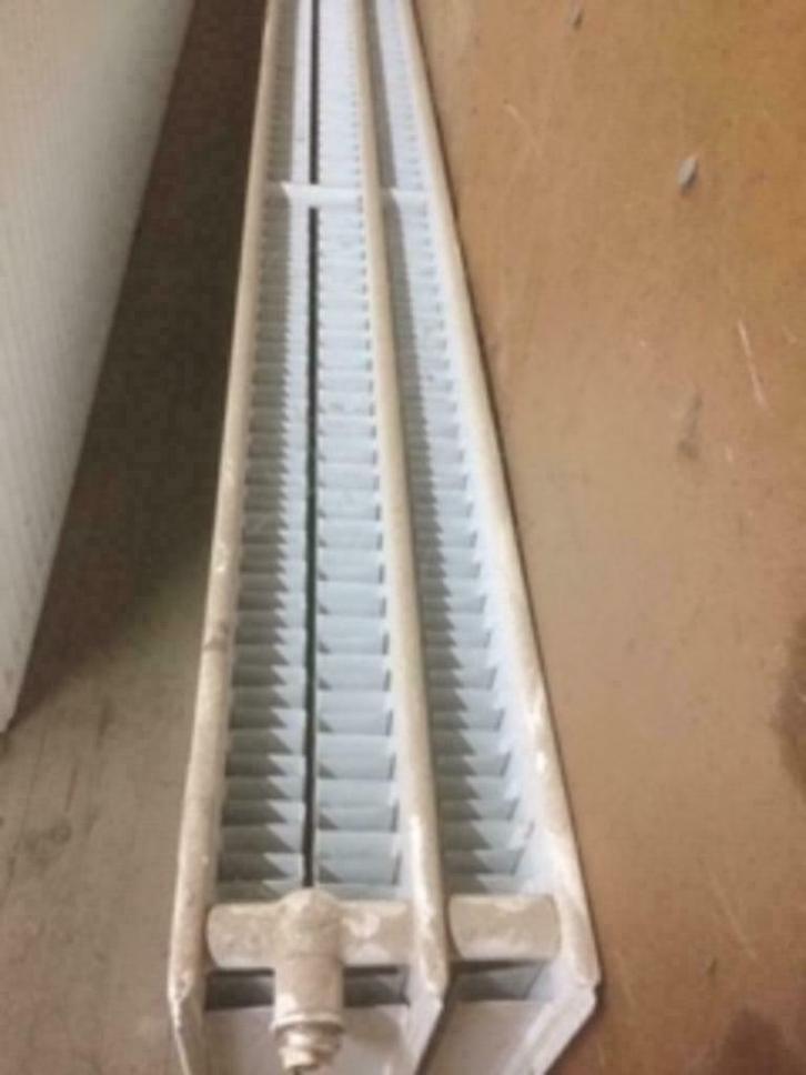 Radiatoren, Doe-het-zelf en Verbouw, 30 tot 80 cm, Gebruikt, Radiator, Niet ingevuld