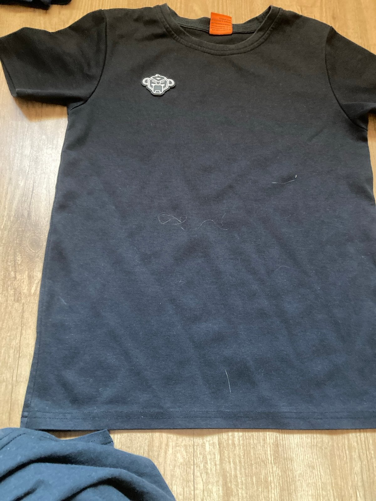 Zwart T-shirt met banaan logo - Maat 176, Ophalen of Verzenden, Gebruikt, Jongen of Meisje, Shirt of Longsleeve