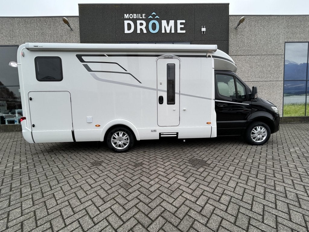 Hymer Tramp S 685 > Face to face < 170PK autom, Automaat, Bedrijf, Hymer, Half-integraal