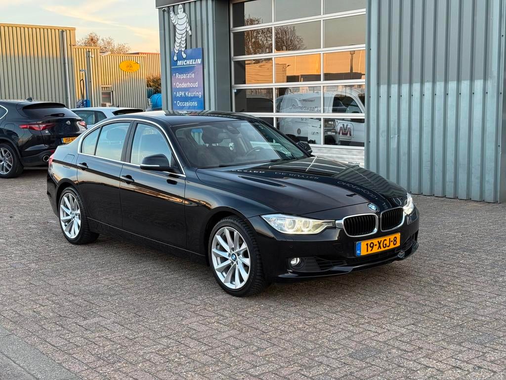 BMW 3-serie 320i High Executive, Auto's, BMW, Bedrijf, Te koop, 3-Serie, ABS, Achteruitrijcamera, Airconditioning, Automatische klimaatregeling