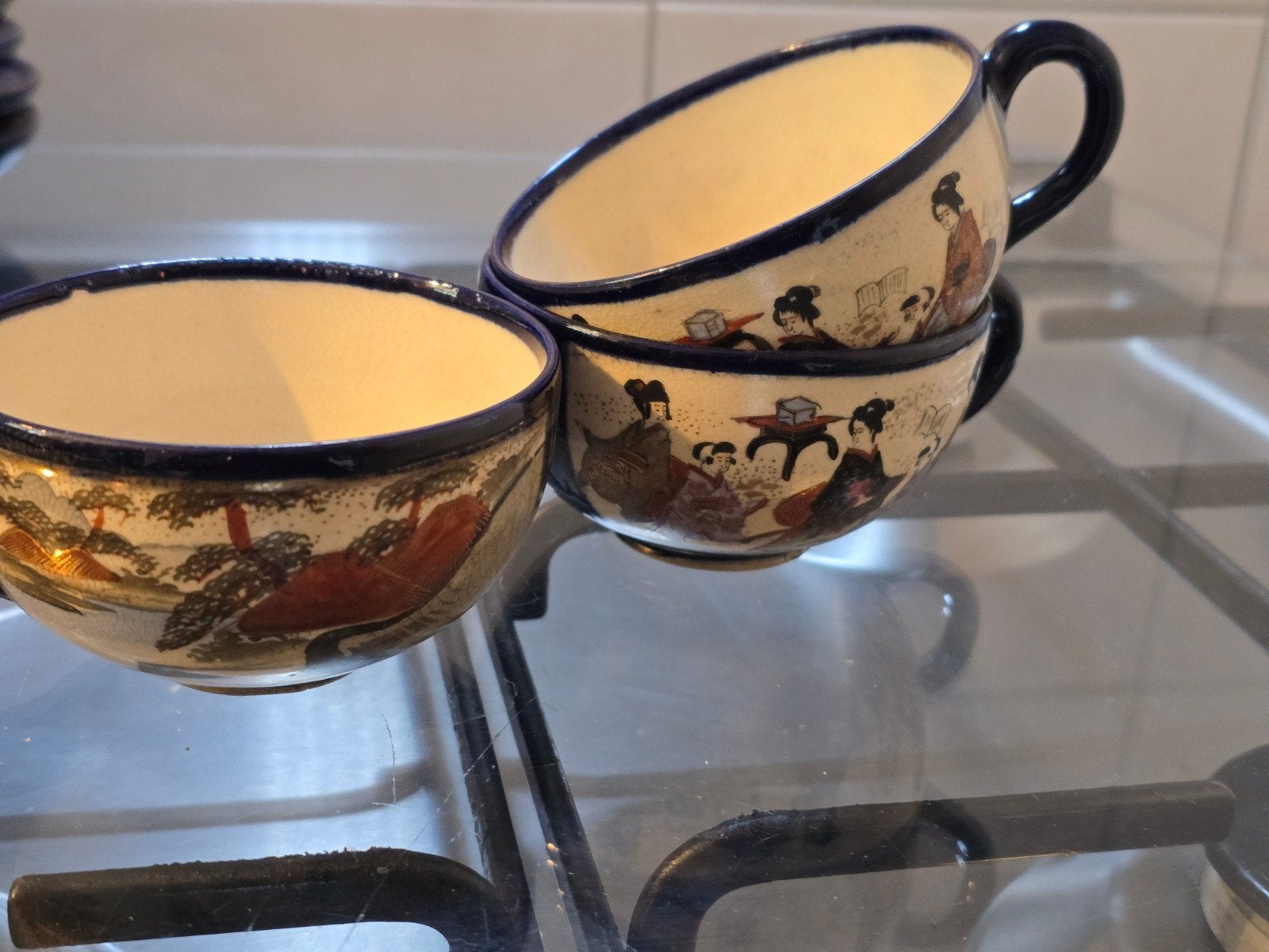 Vintage Japans theeservies – kopjes & schotels, Huis en Inrichting, Overige merken, Vintage, Ophalen of Verzenden, Kop(pen) en/of Schotel(s)
