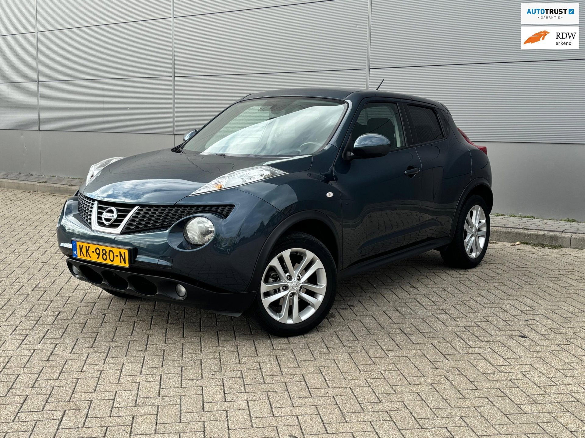 Nissan Juke 1.6 Acenta|Automaat|Clima|Cruise|Camera|Trekhaak, Auto's, Euro 5, 4 cilinders, Blauw, Automatische klimaatregeling