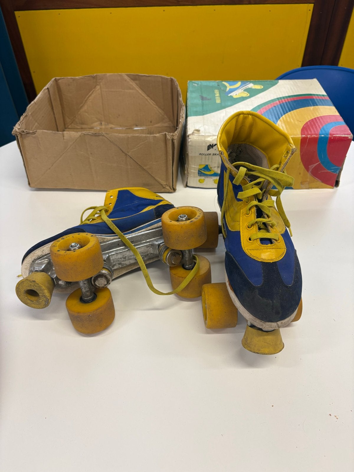 Vintage Roller Skates Maat 38 - Blauw/Geel, Ophalen of Verzenden, Gebruikt, Dames