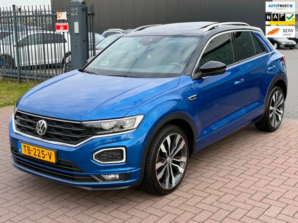 Volkswagen T-Roc 1.5 TSI Sport R-Line 150PK DSG Pano Virt NA, 4 cilinders, 150 pk, Blauw, Origineel Nederlands