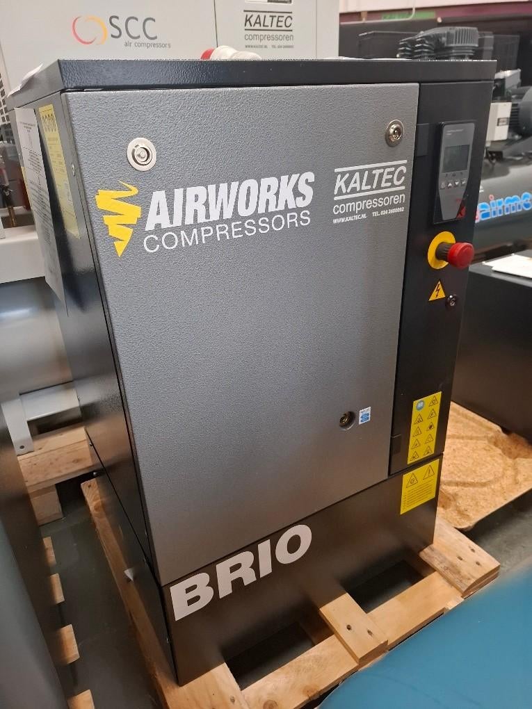 5,5kW schroefcompressor met 500ltr ketel en droger NIEUW, Ophalen, Nieuw, 400 tot 800 liter/min, Geluidgedempt
