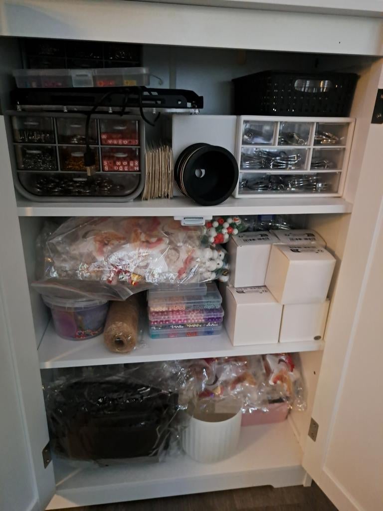 Grote partij sieraden onderdelen en kralen, Hobby en Vrije tijd, Kralen en Sieraden maken, Ophalen, Nieuw, Overige typen