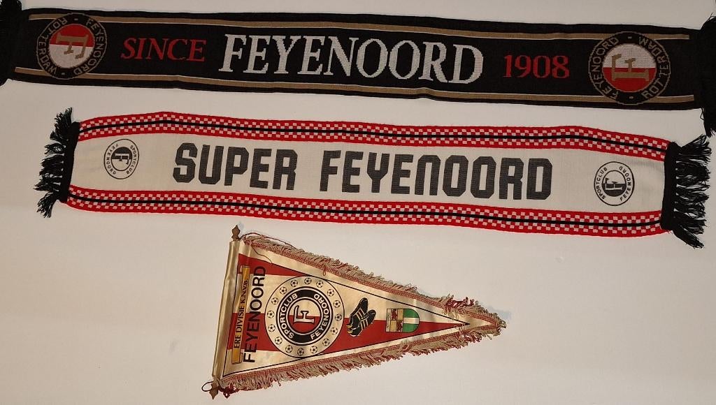 verzamelen voetbal, Ophalen of Verzenden, Zo goed als nieuw, Buitenlandse clubs, Poster, Plaatje of Sticker
