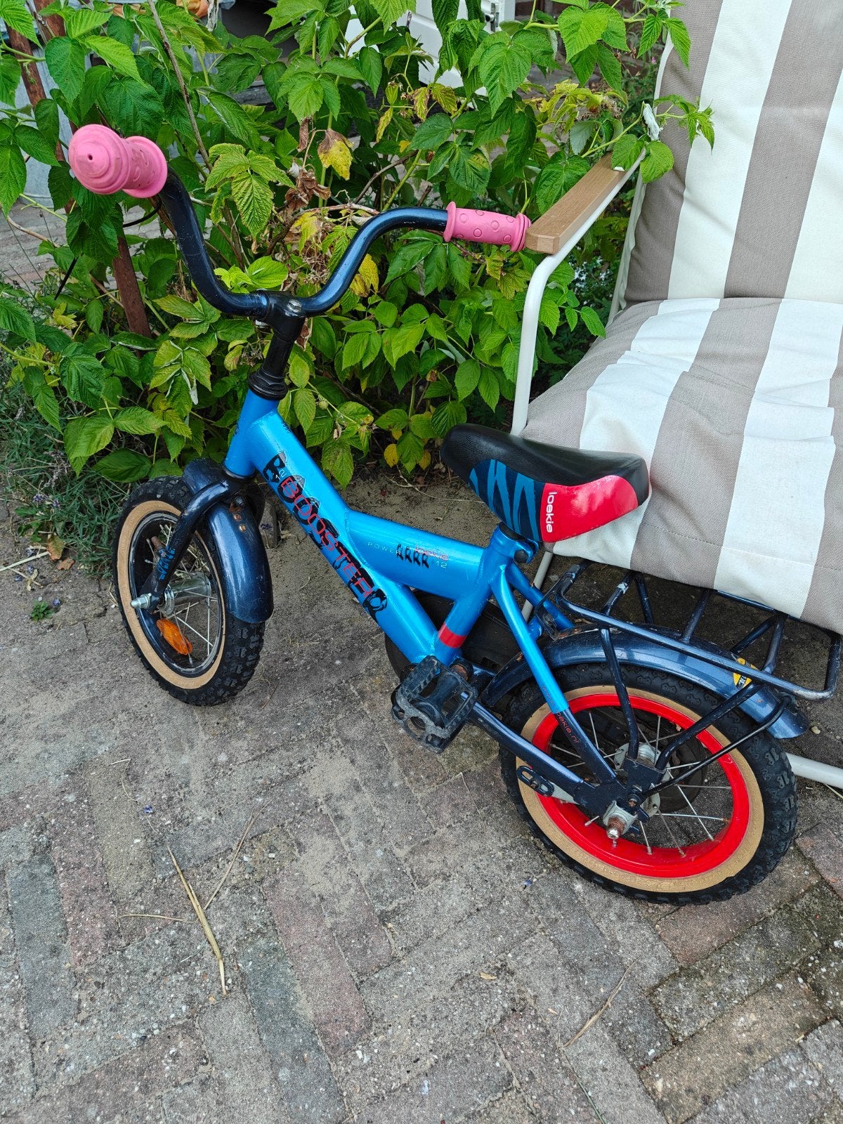 Loekie Booster kinderfiets 12 inch, Ophalen, Terugtraprem, Gebruikt, Loekie Booster