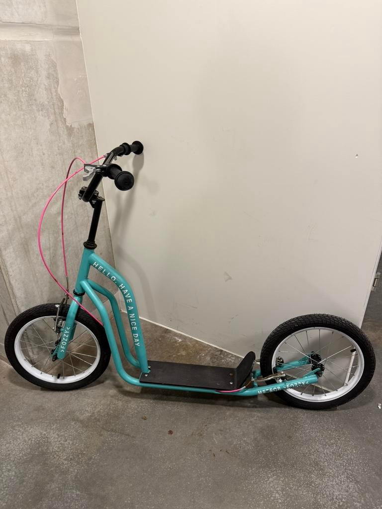 Fozzy meteor scooter step, Fietsen en Brommers, Steps, Zo goed als nieuw, Gewone step, Ophalen