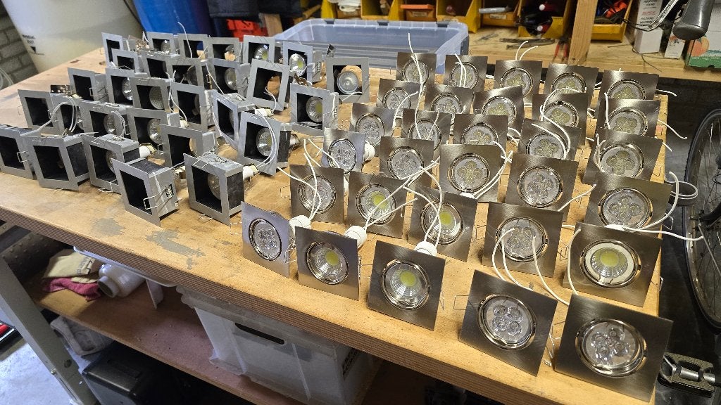 60 stuks inbouwspots, Gebruikt, GU10, Overige merken, Dimbaar