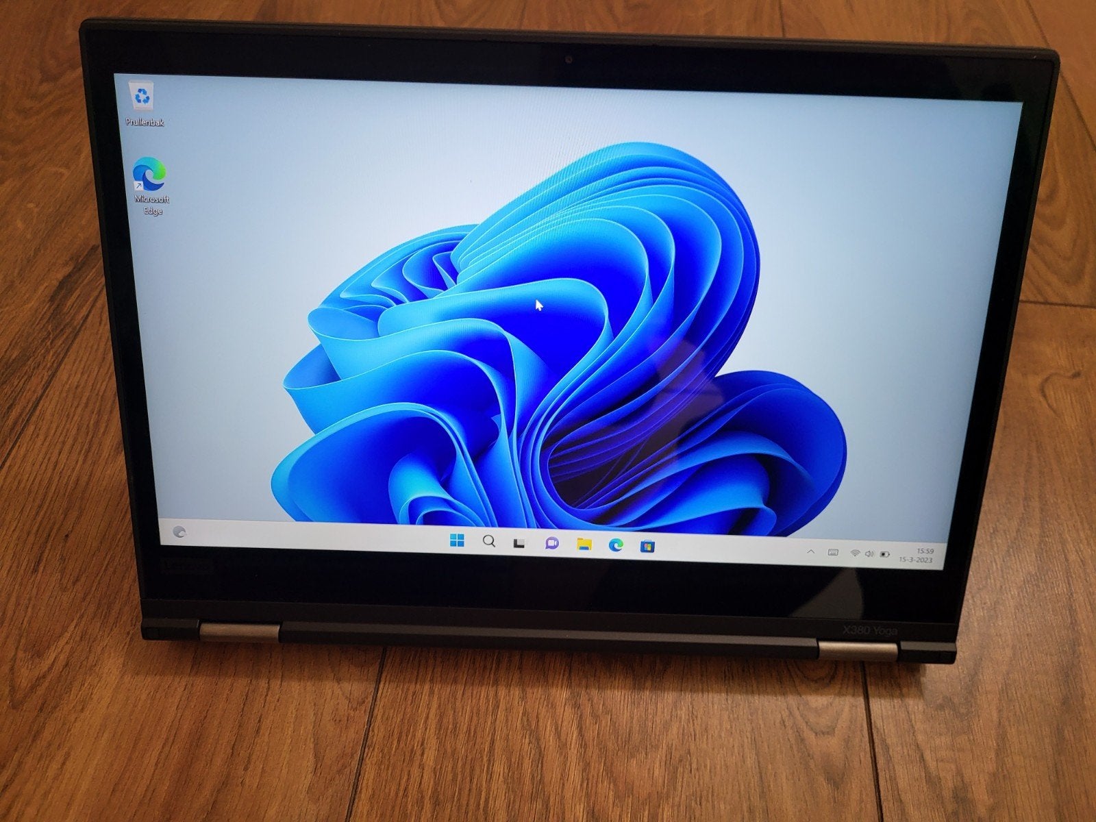 Lenovo ThinkPad X380 Yoga met i5-8250U, 8GB RAM en 256GB, 256 GB, Qwerty, Intel® Core™ i5 8250U 8Generatie, 8 GB