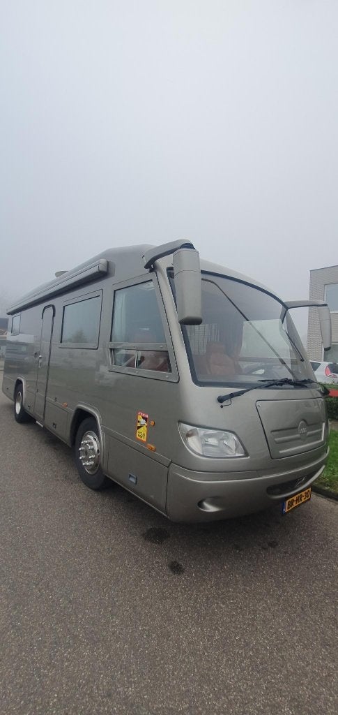 MAN LOGO 8400 Camper, Caravans en Kamperen, Campers, Chemisch toilet, Vloeistofverwarming, Diesel, Tot en met 3