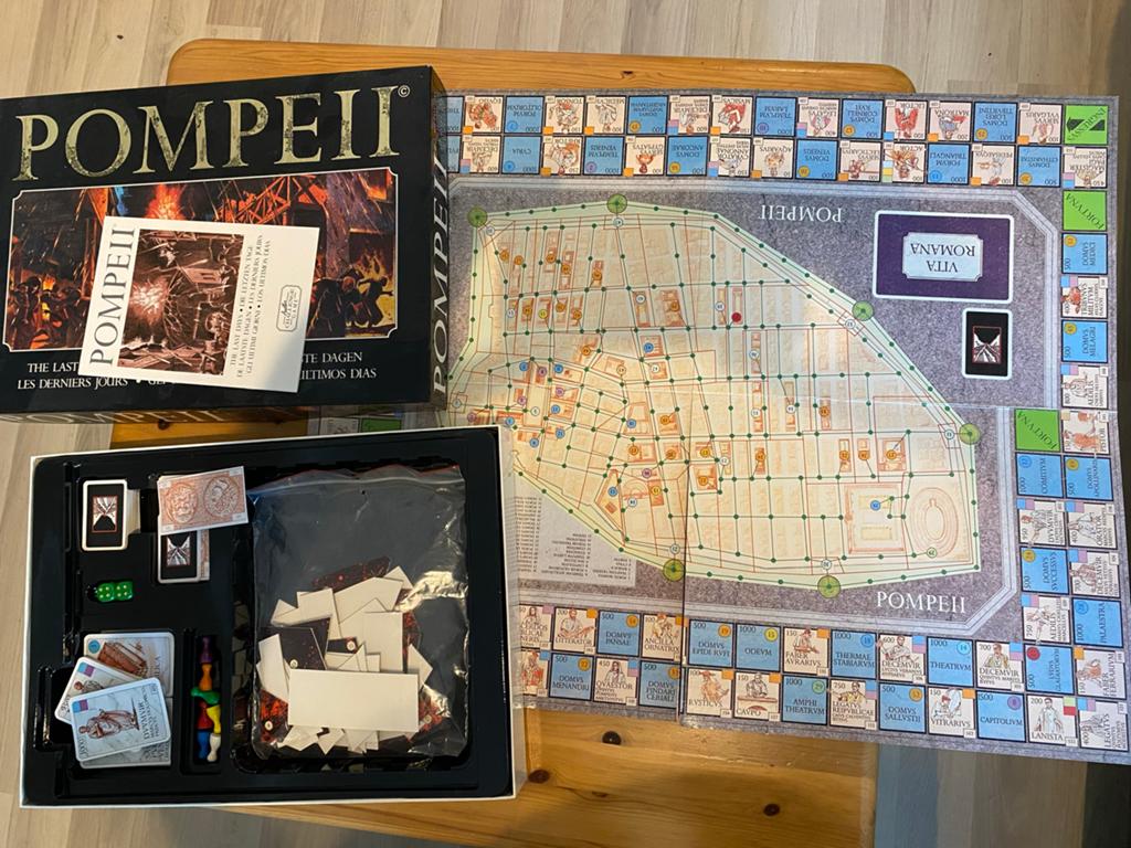 Pompeii: De Laatste Dagen Gezelschapsspel (1989), Drie of vier spelers, Ophalen, Gebruikt