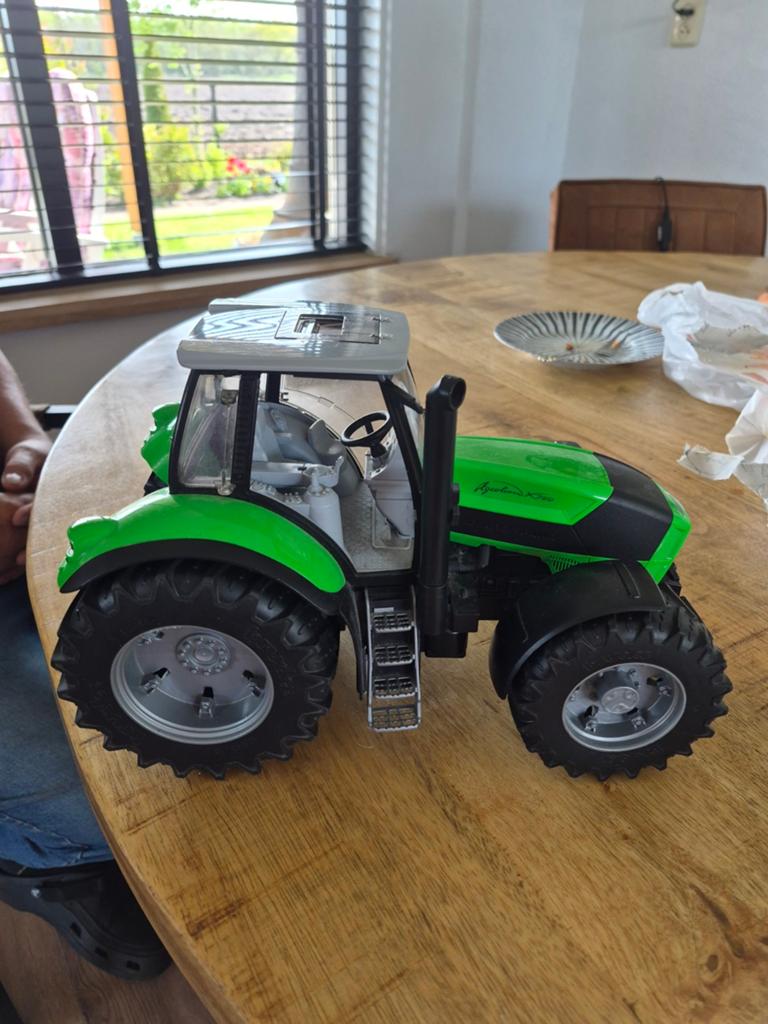 Bruder tractor, Ophalen of Verzenden