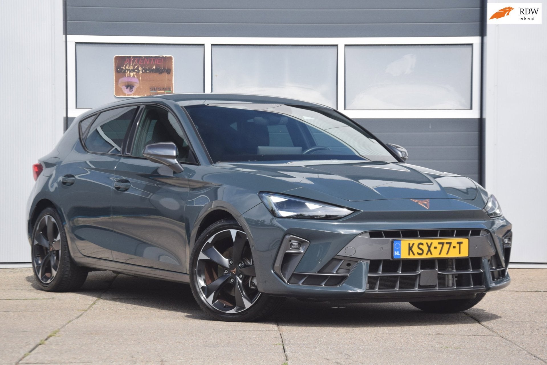 Cupra Leon 1.5 TSI e-Hybrid Business PHEV/EDGE PAKKET/MATRIX, Auto's, Cupra, 77 km/l, Euro 6, 4 cilinders, Leon
