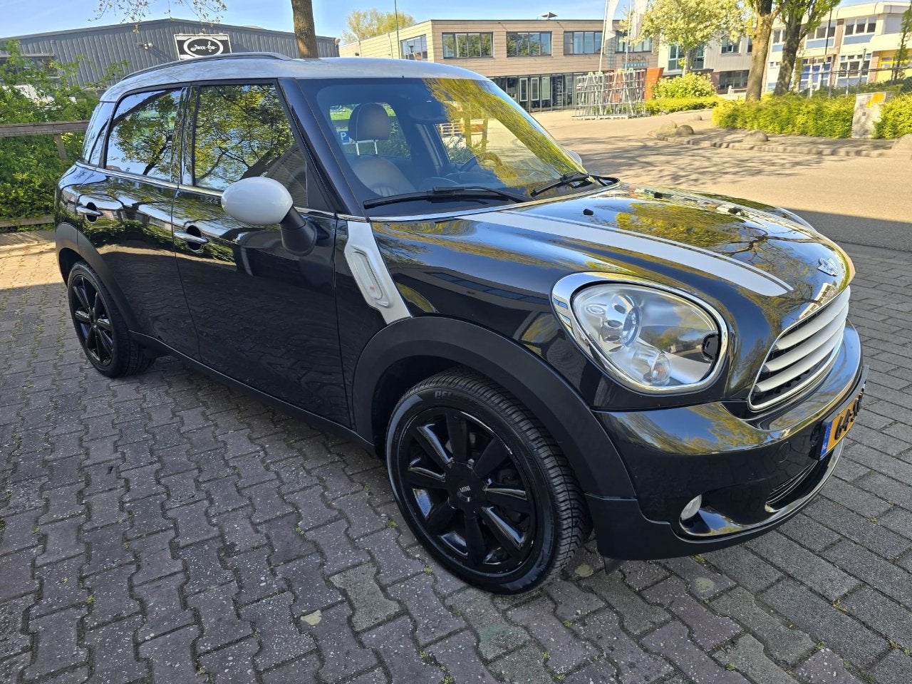 MINI Cooper COUNTRYMAN 1.6 Cooper Chili (bj 2011), Voorwielaandrijving, Gebruikt, 4 stoelen, Bedrijf