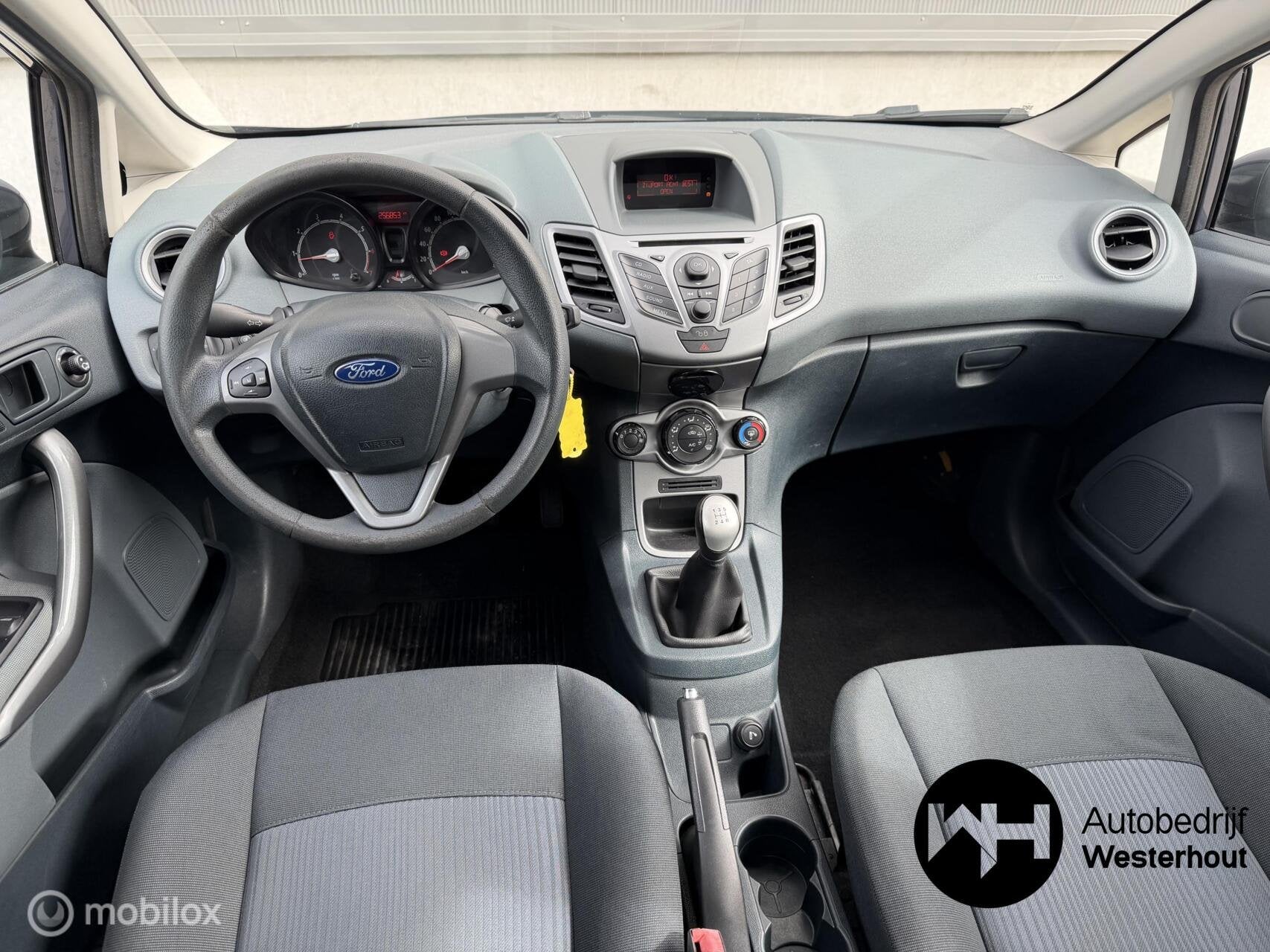 Foto 11 van Ford Fiesta 1.25 Limited|AIRCO|ELEKTR RAMEN|NWE BANDEN