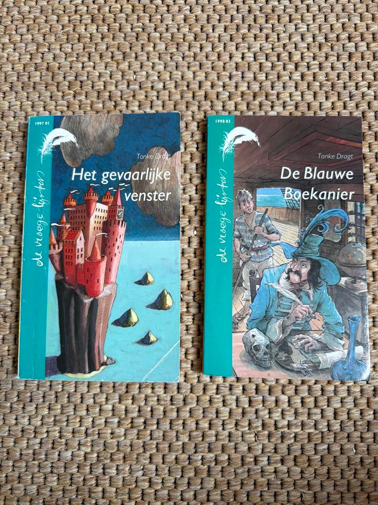Twee boeken van Tonke Dragt: Het gevaarlijke venster & De Bl, Ophalen of Verzenden, Gelezen, Fictie algemeen