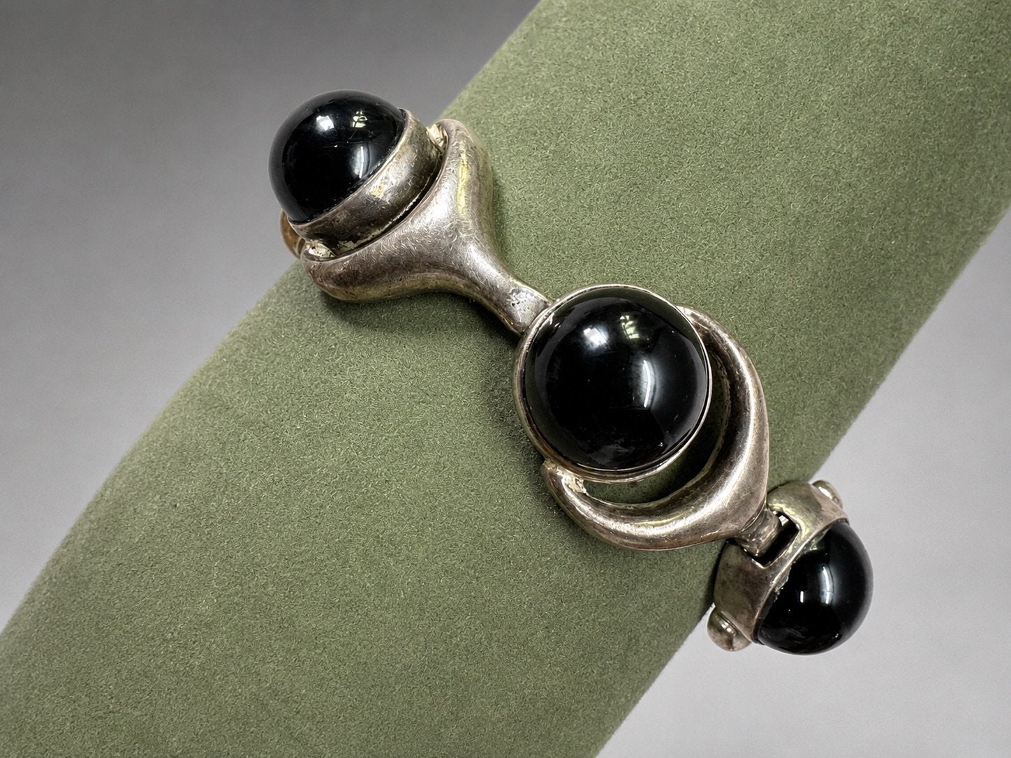 Vintage modernistische designarmband 925 zilver zwarte onyx, Ophalen of Verzenden, Zilver