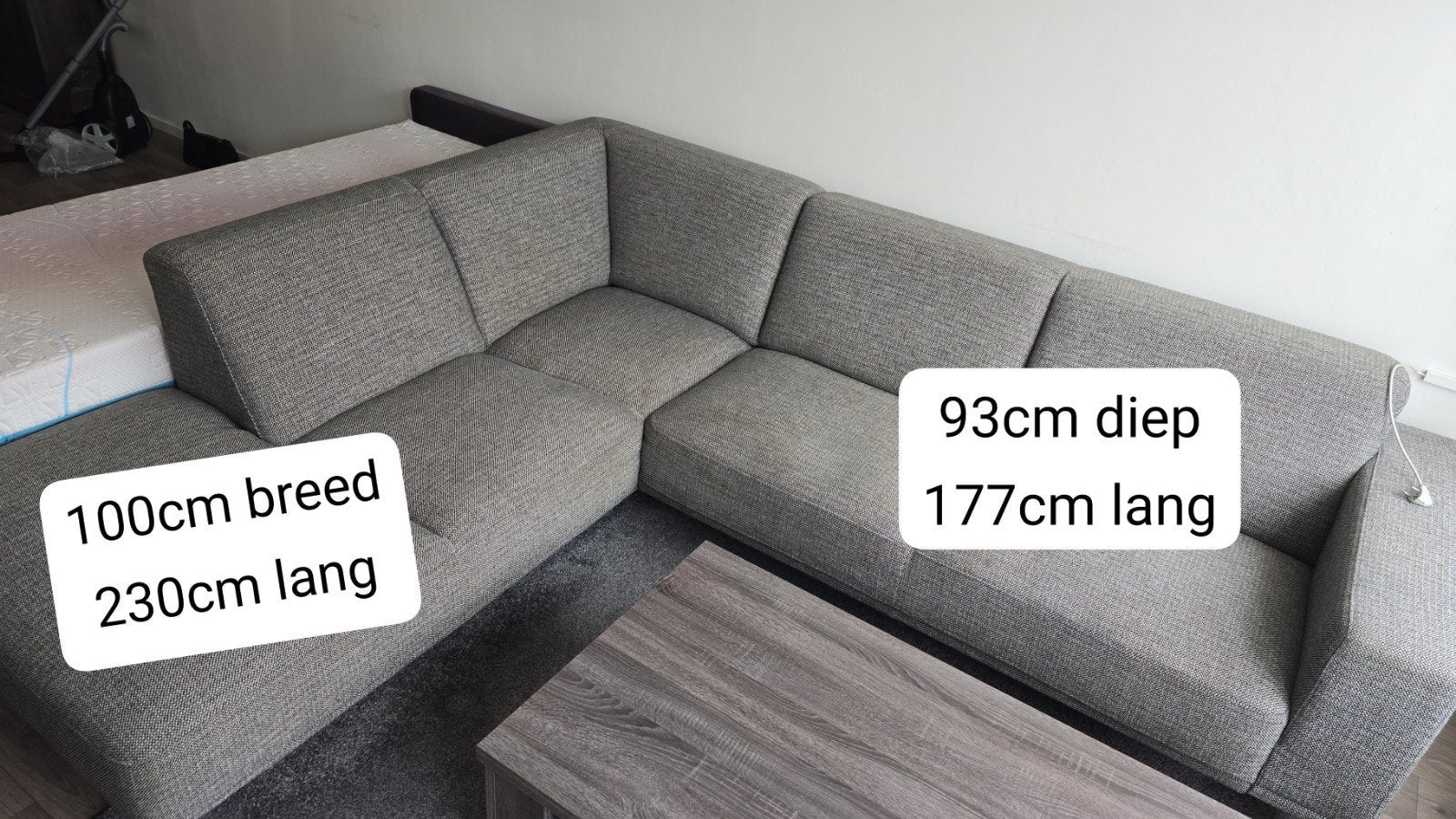 Grijze hoekbank met chaise longue - Montel, Ophalen, 250 tot 300 cm, Gebruikt, Hoekbank