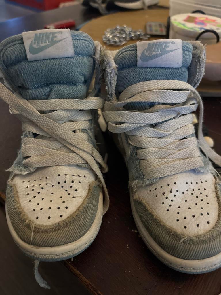Nike air jordan air 1 maat 28, Ophalen of Verzenden, Zo goed als nieuw, Jongen of Meisje, Schoenen
