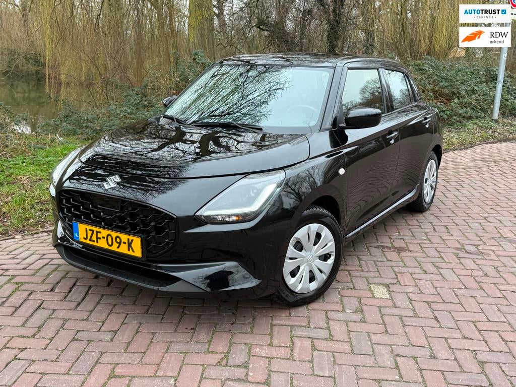 Suzuki SWIFT 1.2 Comfort Smart Hybrid 6 X Suzuki SWIFT 1Eig., Auto's, Voorwielaandrijving, 83 pk, USB, 894 kg
