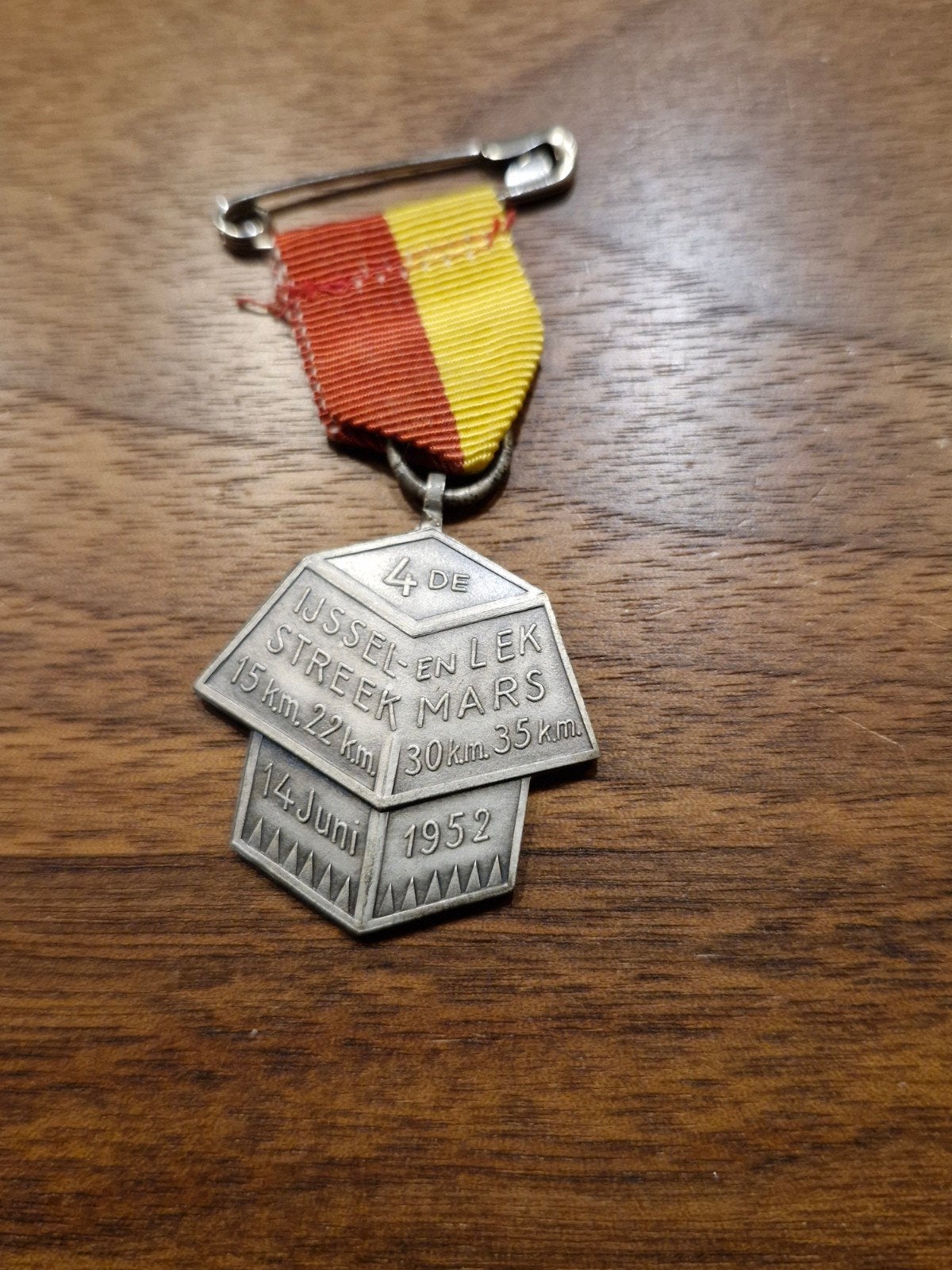137 Zeldzame 4e IJssel- en Lekstreek Mars Medaille 1952, Postzegels en Munten, Ophalen of Verzenden