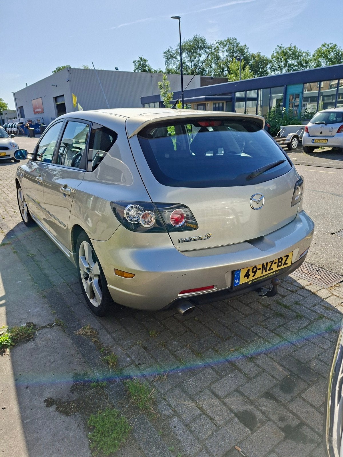 Mazda 3 2.0 Sport Touring 2004 Grijs 174.000 km, Voorwielaandrijving, 4 cilinders, 1210 kg, Origineel Nederlands