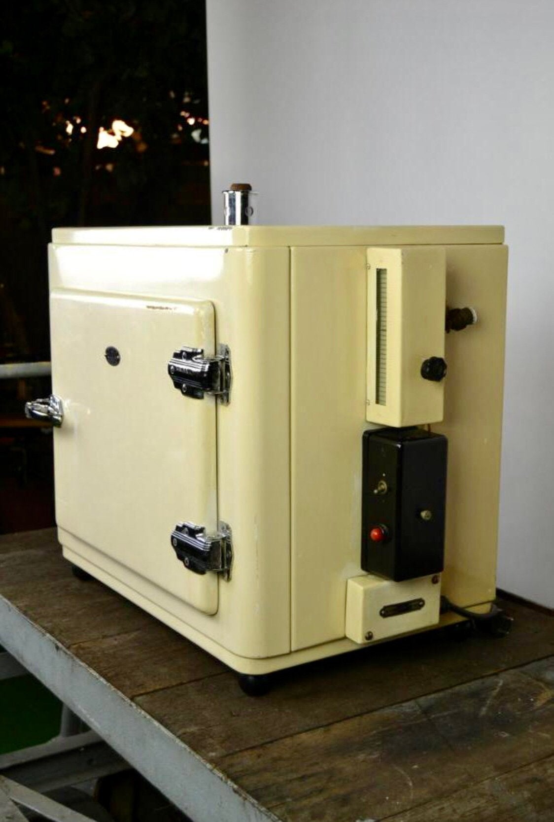 1950s Doktersmeubel Steriliseerkast - Opbergkastje, Ophalen, Zo goed als nieuw