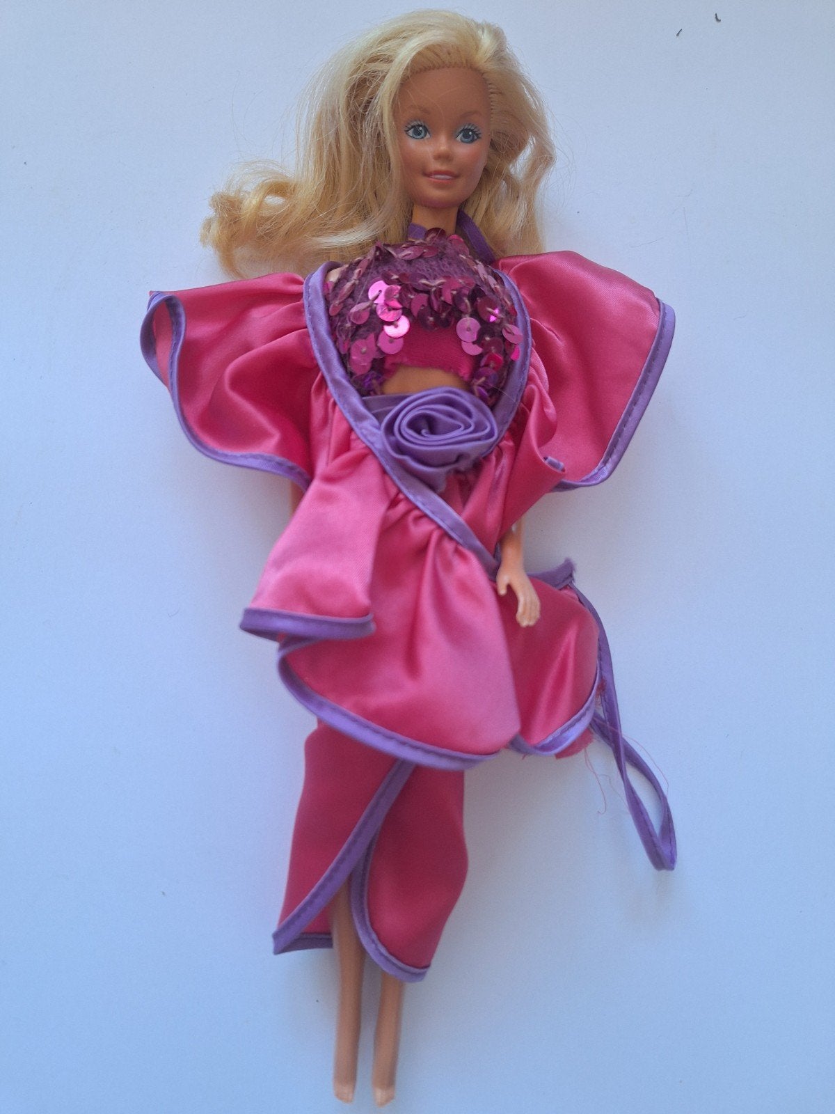 Vintage Barbie pop met roze avondjurk, Ophalen of Verzenden, Gebruikt, Barbie