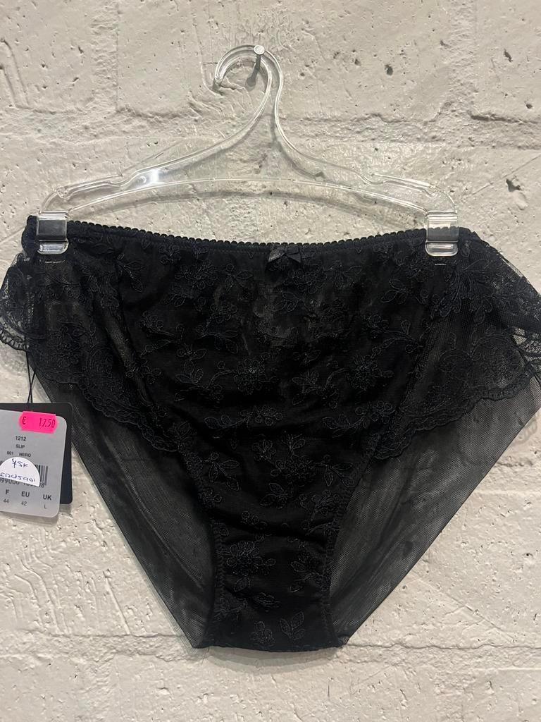 Ambra slip maat 42 NIEUW!! Nu €12,50, Kleding | Dames, Ondergoed en Lingerie, Ophalen of Verzenden, Zwart, Slip