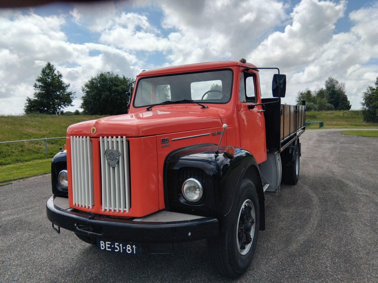 Scania Vabis Torpedo 85 Super  bj 1972  oldtimer  375000 km, Auto's, Vrachtwagens, Particulier, Te koop