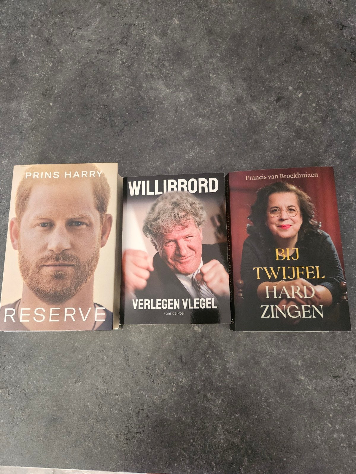 Boekenpakket:Reserve, Verlegen Vlegel, Bij Twijfel Hard Zing, Ophalen of Verzenden, Zo goed als nieuw, Overige