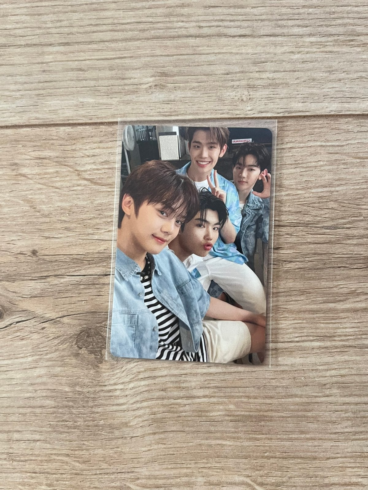 Zb1 group photocard, Ophalen of Verzenden, Zo goed als nieuw, Foto of Kaart