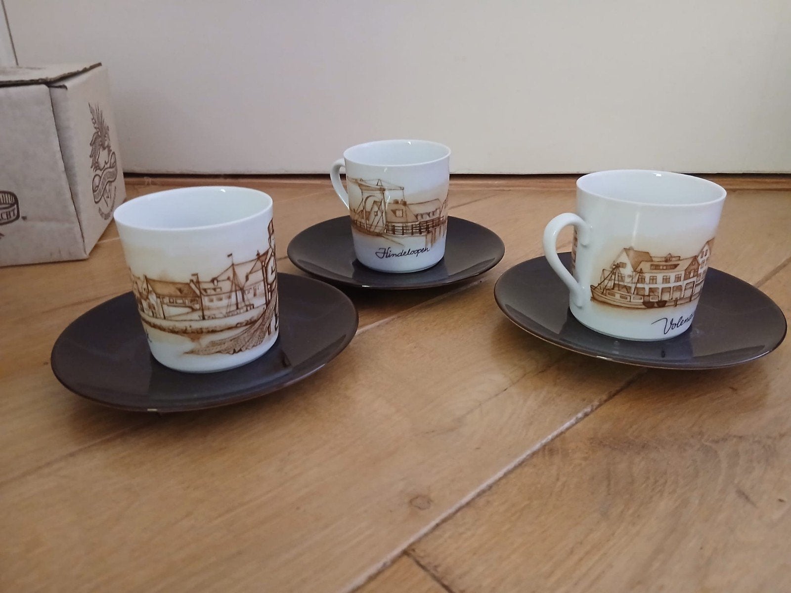 6 Beierse porseleinen kop en schotels - Nieuw in doos, Antiek en Kunst, Ophalen of Verzenden