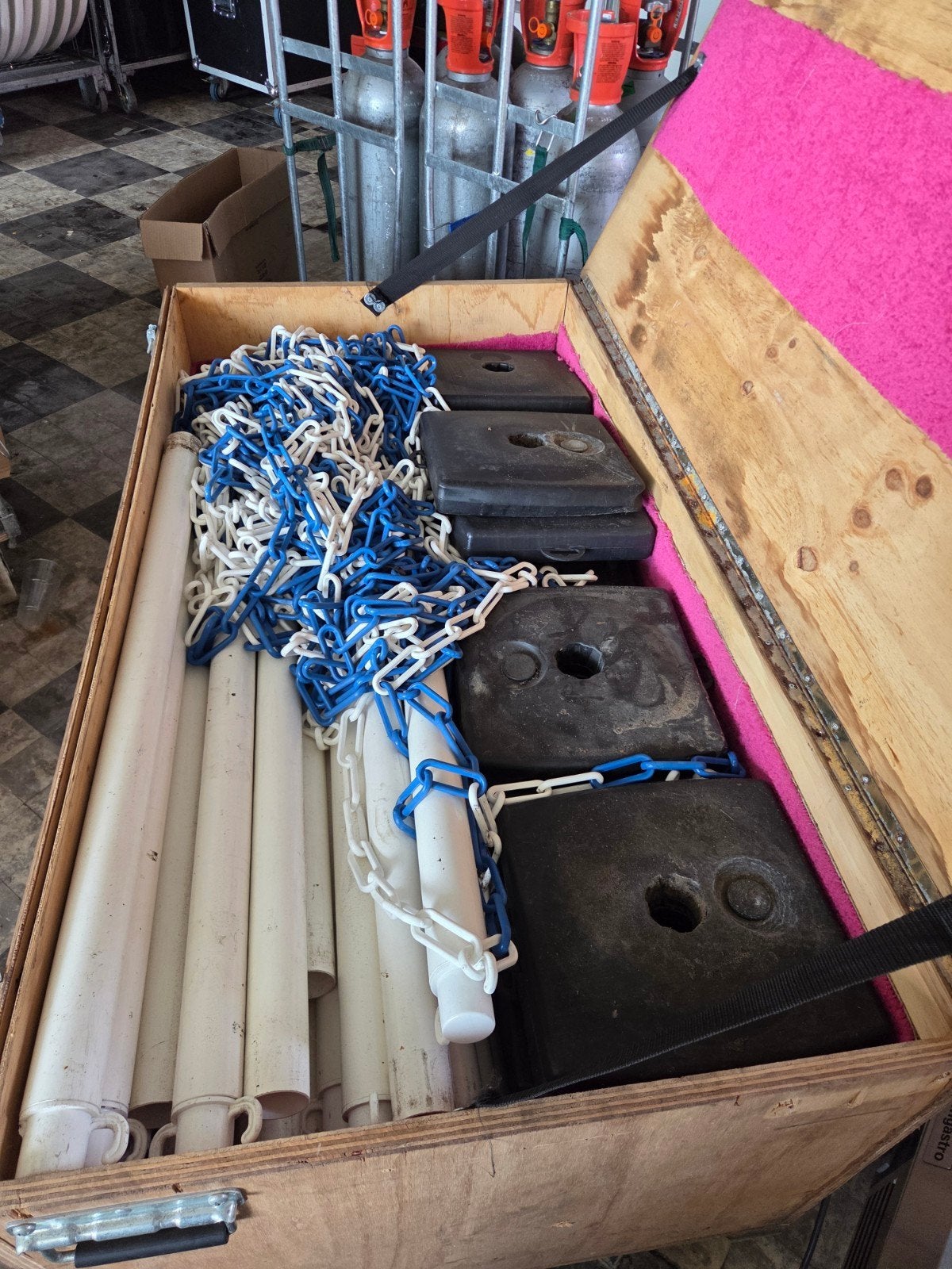 te huur of te koop Afzetpalen met kettingen en gewichten in, Ophalen of Verzenden, Gebruikt, Overige