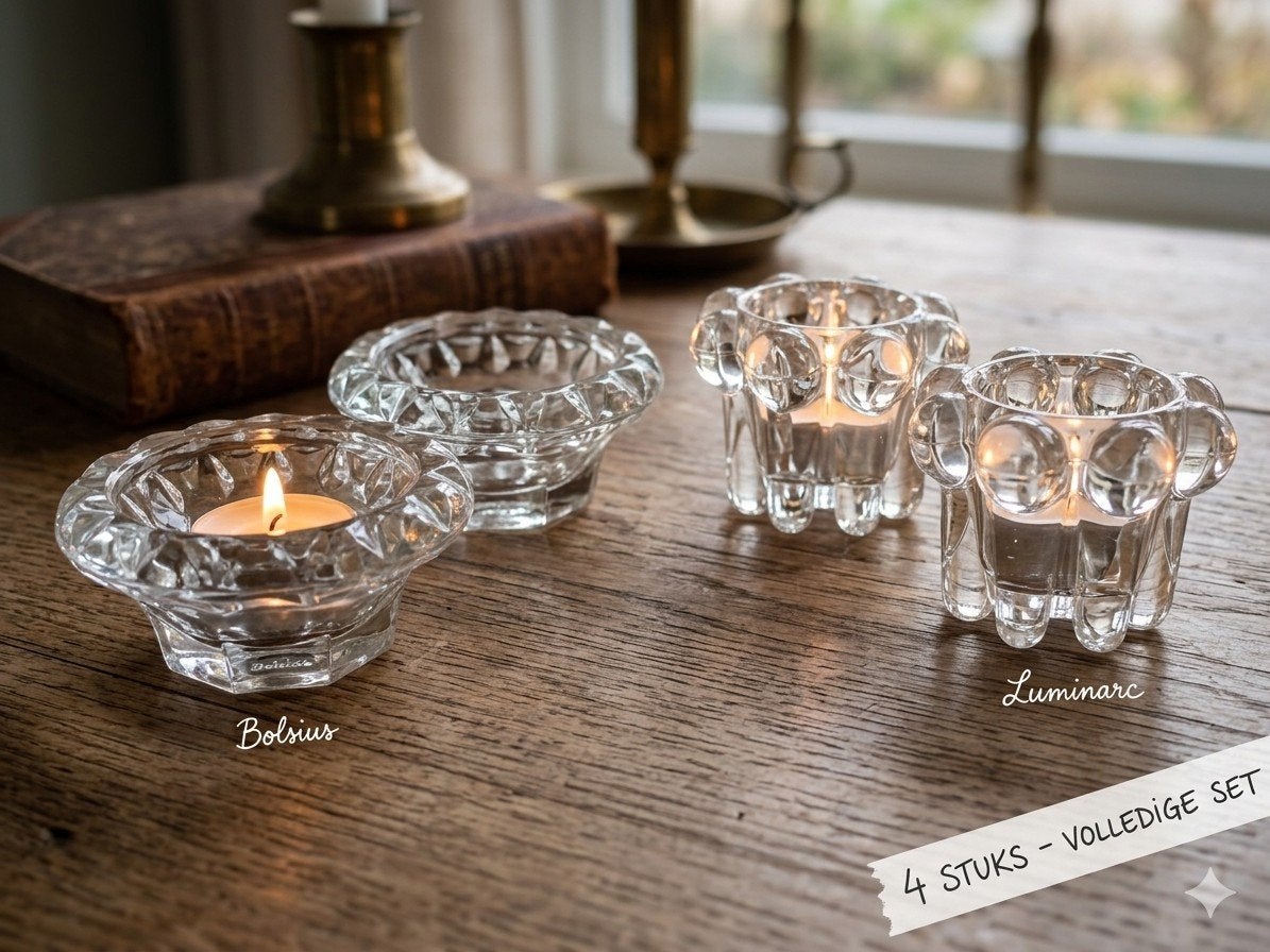 Sfeervolle vintage set: 4 glazen kaarsenhouders, Huis en Inrichting, Woonaccessoires | Kandelaars en Kaarsen, Ophalen, Overige materialen