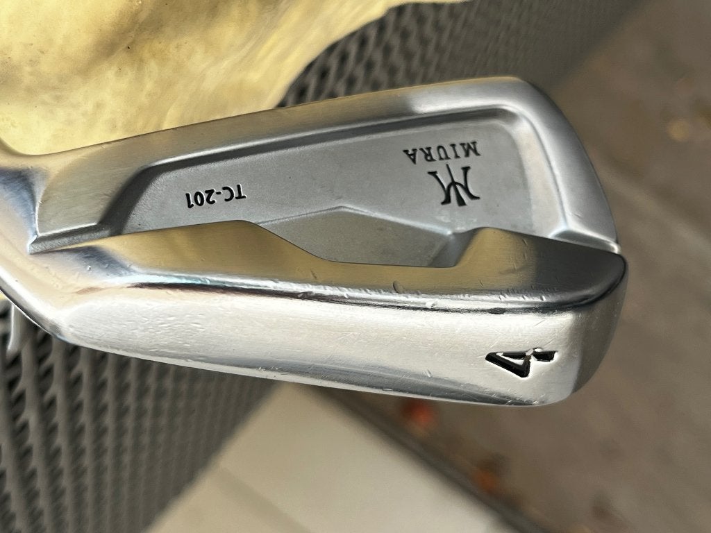 Miura TC-201 ijzers 4-PW rechtshandig Midsize grips, Sport en Fitness, Ophalen of Verzenden, Gebruikt, Set, Overige merken