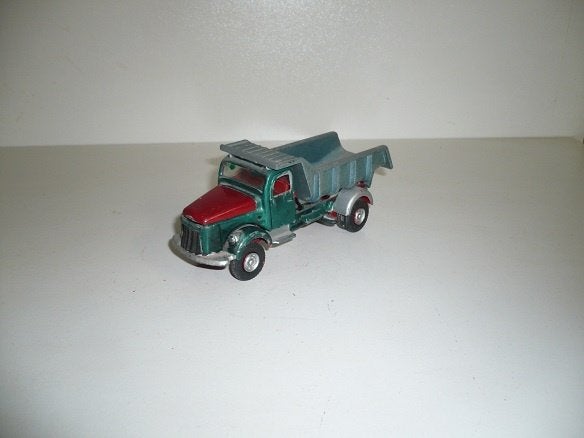 Tekno / Vilmer made in Denmark Volvo Tipper Truck, Hobby en Vrije tijd, Modelauto's | 1:50, Ophalen of Verzenden, Gebruikt, Bus of Vrachtwagen