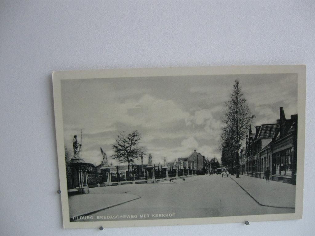 9749 Tilburg, bredascheweg met kerkhof, Verzenden, Noord-Brabant