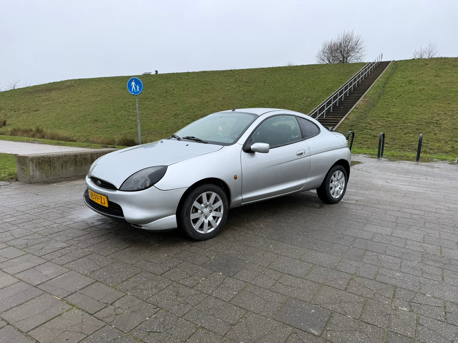 Ford Puma 1.4 Ruilen met een Vespa kan ook, Auto's, Voorwielaandrijving, 4 cilinders, 4 stoelen, 1009 kg