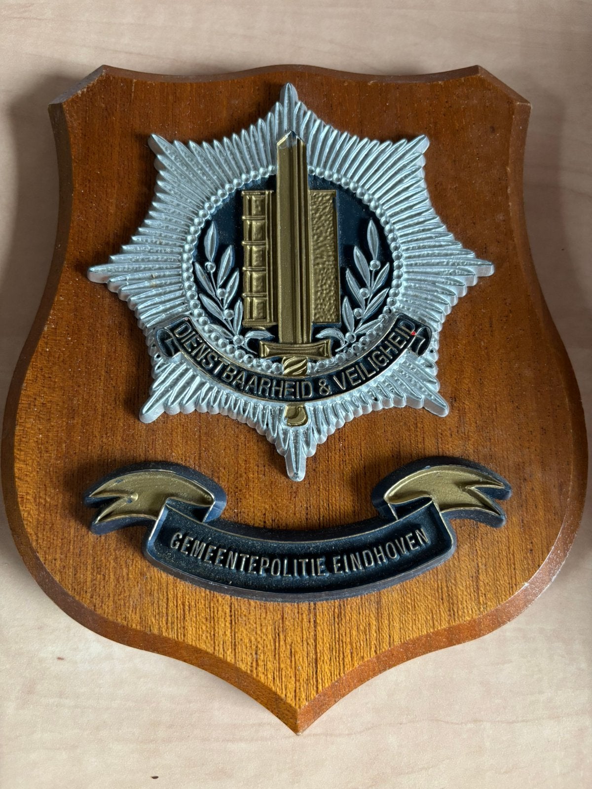 Schildje geneentepolitie eindhoven, Verzenden, Landmacht, Nederland, Embleem of Badge
