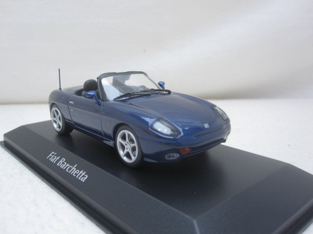 Fiat Barchetta 1995 Blauw metallic 1:43 Maxichamps, Ophalen of Verzenden, Nieuw, Auto, MiniChamps