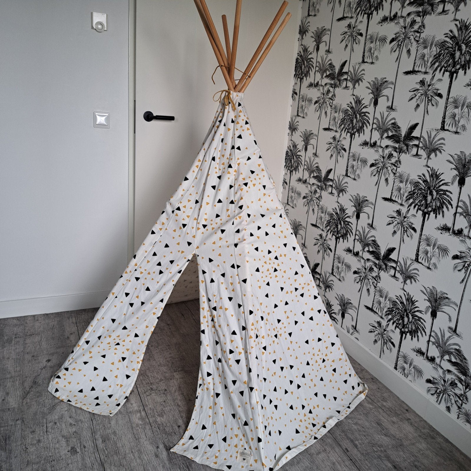 Leuke speeltent/tipi voor kinderen, Ophalen, Zo goed als nieuw, Hout